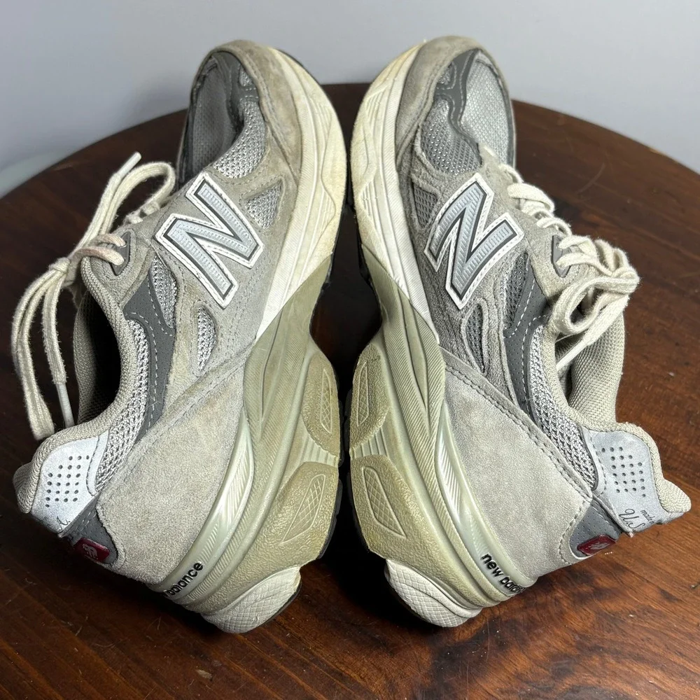 New Balance Running Shoes Womens 6.5 Gray 990v3 W990GL3 Made in USA Suede Mesh‎
